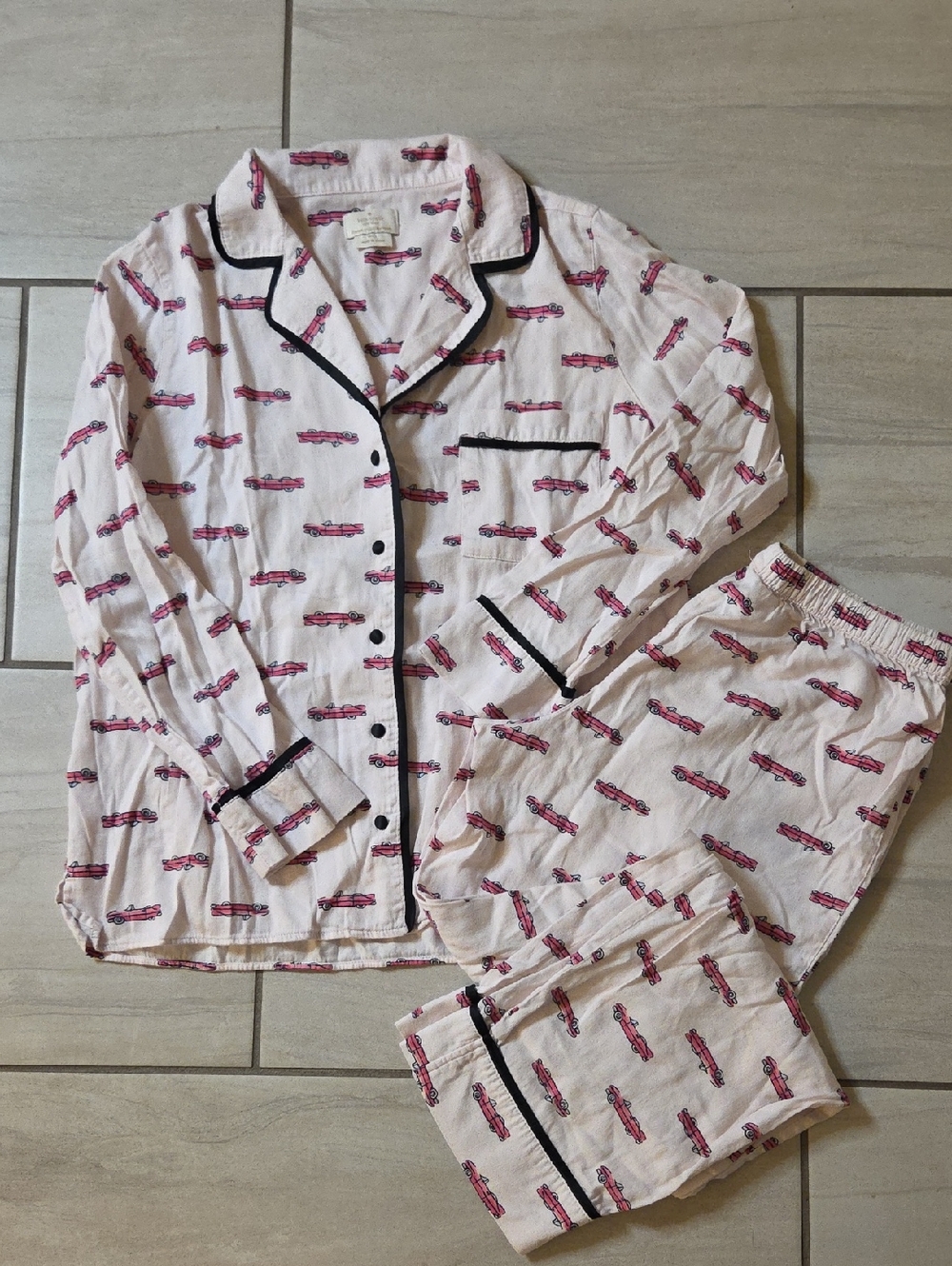 kate spade Pink Cadillac Pajama Set With Black Detailing Size Small EUC